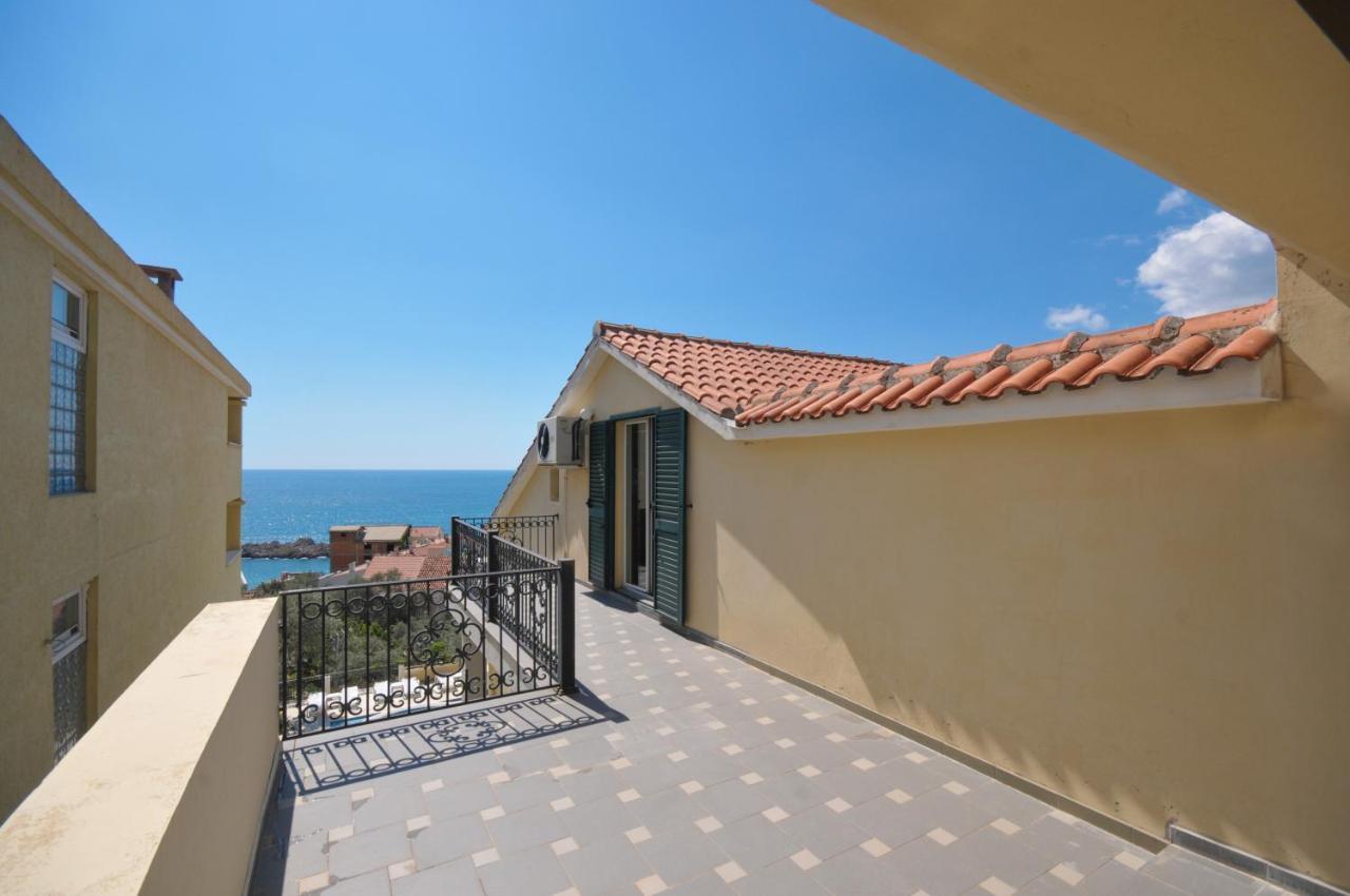 Apartments Balic Sveti Stefan Exterior photo